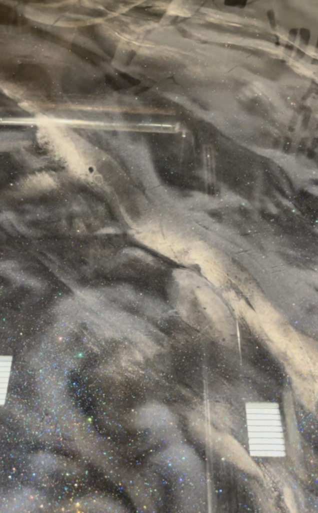 Metallic commercial epoxy